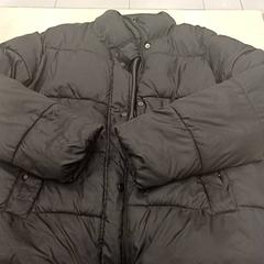 Jacke Noire, gemeldet von IKEA Bayonne Ametzondo über iLost