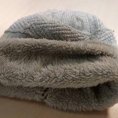Clothing - Muts grijs, as reported by Regio Oost-Vlaanderen using iLost