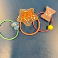 ヘアゴム がiLostで IKEA福岡新宮 によって報告されました