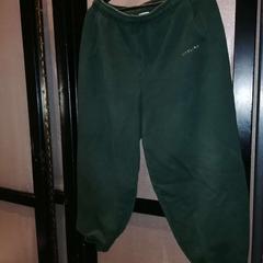 Kalhoty green, jak nahlášeno The Dominican pomocí iLost