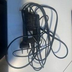 Adaptér, jak nahlášeno Cursus en vergadercentrum Domstad pomocí iLost