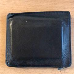 Portfel, zgłoszono przez Attractie- & Vakantiepark Slagharen przy użyciu iLost