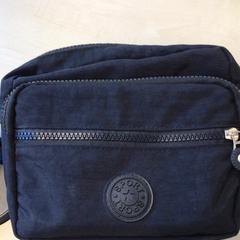 Poltsa, gisa salatu by Gemeente Nijmegen iLost erabiliz