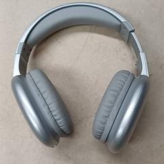Auriculares Zilver, ha sido reportado por Qbuzz GD Groningen Peizerweg con iLost