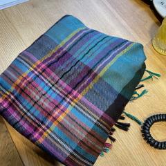 Deka & Šál, ako bolo nahlásené Designer Outlet Roosendaal pomocou iLost