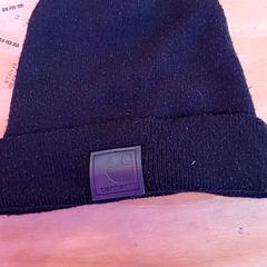 قبعة صغيرة muts zwart carhartt، كما تم الإبلاغ عنه بواسطة Schaatsbaan Rotterdam عبر iLost