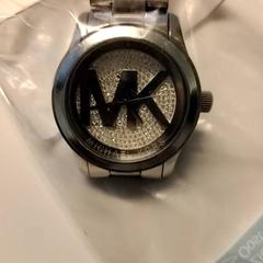 Watch, as reported by Ziekenhuis Oost-Limburg using iLost