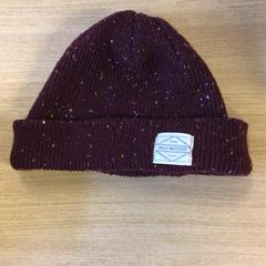 Beanie, zgłoszono przez Canisius-Wilhelmina Ziekenhuis przy użyciu iLost