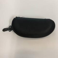 Brilleetui, som rapportert av Vrije Universiteit Brussel (VUB) ved bruk av iLost