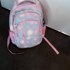 Mochila Rose,geel,mint,lila, como reportado por EBS Tramplein utilizando o iLost