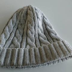 衣類 - Muts がiLostで Regio Limburg - Leuven によって報告されました