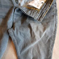 Korte broek broek, zoals gemeld door Zwarte Cross (Gemeentehuis) met iLost