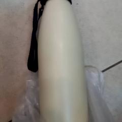 Flasche, gemeldet von Leonardo Royal Hotel Amsterdam über iLost