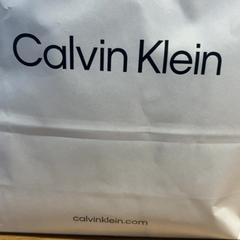 Aankoop calvin klein, iLost를 사용하여 Designer Outlet Roermond에 보고됨