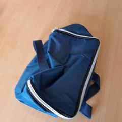 İLost kullanarak TCL tarafından bildirildiği gibi Serin çanta BLEU