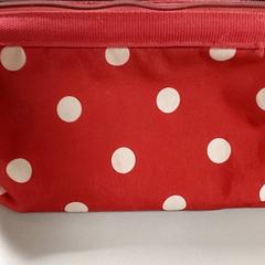 Bag - toilettas, som rapportert av Centraal magazijn ved bruk av iLost