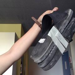 Shoe, as reported by MEININGER Hotel Lyon Centre Berthelot using iLost