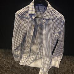 Blúz, amint azt Van der Valk Hotel Utrecht az iLost segítségével jelentette.