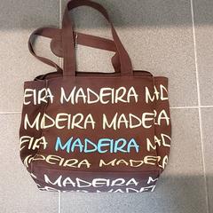 Sac, a été signalé par Centraal magazijn utilisant iLost