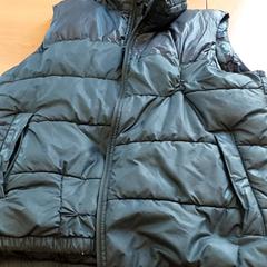 Kleding Bodywarmer, gemeldet von Centraal magazijn über iLost