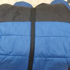 Kleding - Jas blauw zwart, zoals gemeld door Regio Antwerpen - Brussel met iLost