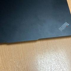 Laptop, amint azt Sheraton Brussels Airport Hotel az iLost segítségével jelentette.