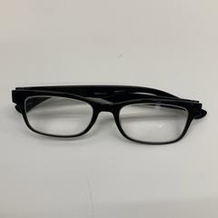 メガネ がiLostで IKEA新三郷 によって報告されました