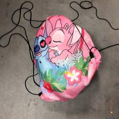 Tasje Roze Stitch, as reported by Connexxion Hoeksche Waard Goeree Overflakkee using iLost