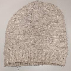 Ropa - Muts, ha sido reportado por Regio Antwerpen - Brussel con iLost