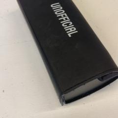 Estuche para gafas con gafas, ha sido reportado por GVB con iLost