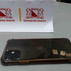 Teléfono móvil iPhone 11, ha sido reportado por Gemeente Utrecht con iLost