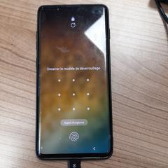 Samsung telefoon, as reported by Connexxion Amstelland-Meerlanden Schiphol Zuid using iLost