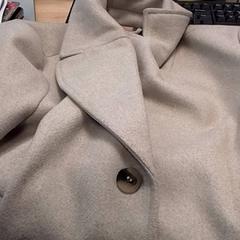 Jacket Beige, as reported by Qbuzz Fryslân using iLost