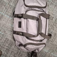 Torba weekendowa, zgłoszono przez Breng Nijmegen przy użyciu iLost