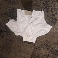 Blouse korte mouw, wit, as reported by Van der Valk Rotterdam Blijdorp using iLost