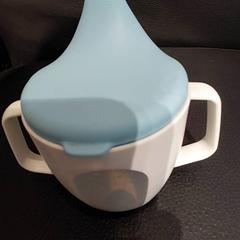 Gobelet bébé, a été signalé par IKEA Nantes utilisant iLost
