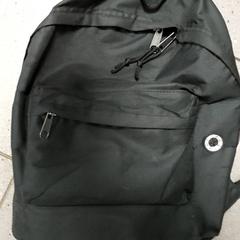 Motxila, gisa salatu by Centraal magazijn iLost erabiliz