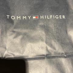 Purchase tommy hilfiger, ha sido reportado por Designer Outlet Roermond con iLost