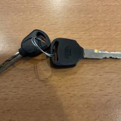 Keys Van J Charkaoui, as reported by Gemeente Amsterdam using iLost