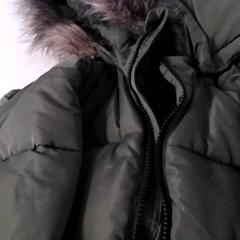 Vestiario Jas, come riportato da Regio Antwerpen - Brussel utilizzando iLost