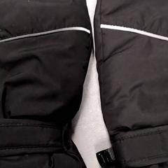 Rukavice Zwart, jak nahlášeno Arriva Friesland / Groningen pomocí iLost