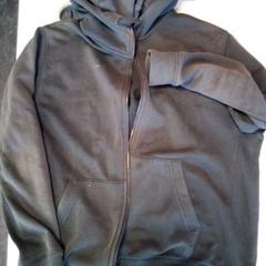 조끼, iLost를 사용하여 Twisto에 보고됨