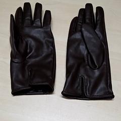 Handschuhe, gemeldet von Arriva Oost-Brabant über iLost