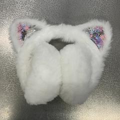 جهاز تدفئة الأذنين، كما تم الإبلاغ عنه بواسطة IKEA Tokyo-Bay عبر iLost