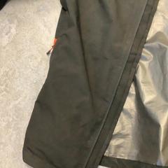 Casaco, como reportado por Diakonessenhuis Utrecht utilizando o iLost