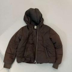 Jaqueta, segons ha informat Gebo Tours mitjançant iLost