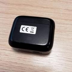 Hörlurshållare Zwart, rapporterat av Qbuzz Fryslân med iLost