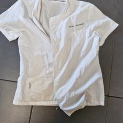 Vestiario - Shirt, come riportato da Centraal magazijn utilizzando iLost