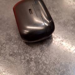 Slúchadlo, ako bolo nahlásené Rotterdam The Hague Airport pomocou iLost