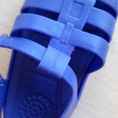 Sandal Paars, as reported by DierenPark Amersfoort using iLost